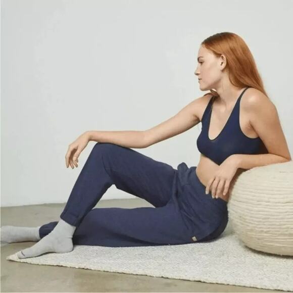 LUNYA NWOT $198 Restore Double Faced Pant - Picture 7 of 10